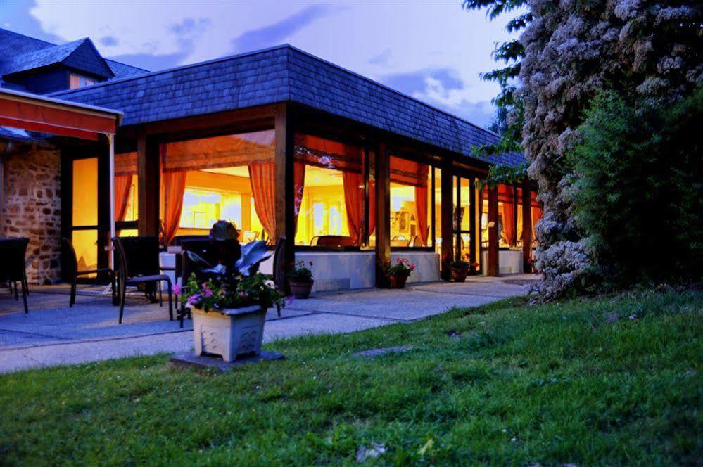 Au Relais Du Gue De Selle Hotel Mézangers Exterior foto